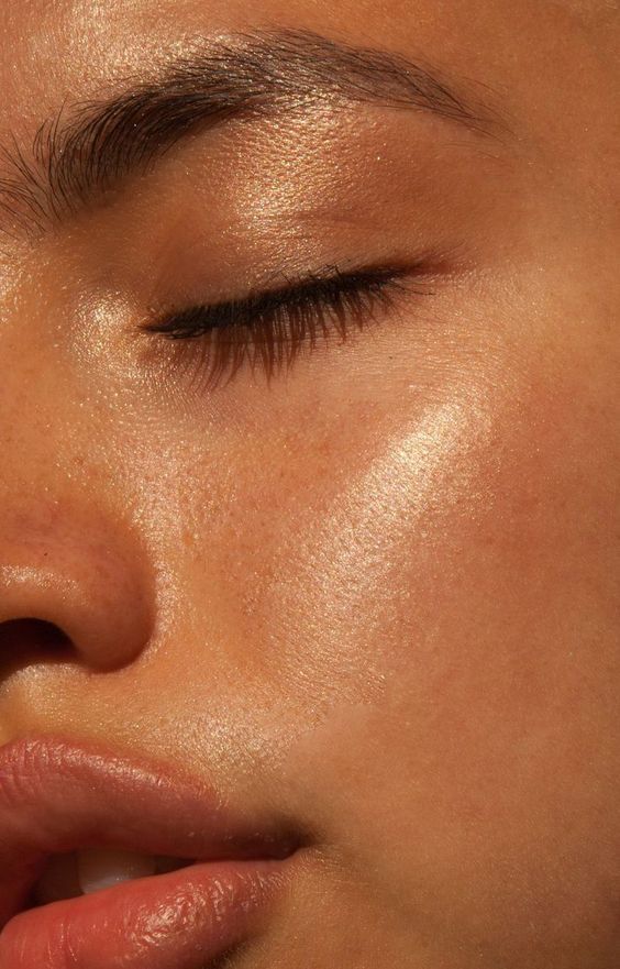 Best Skincare Products for Oily Acne-Prone Skin